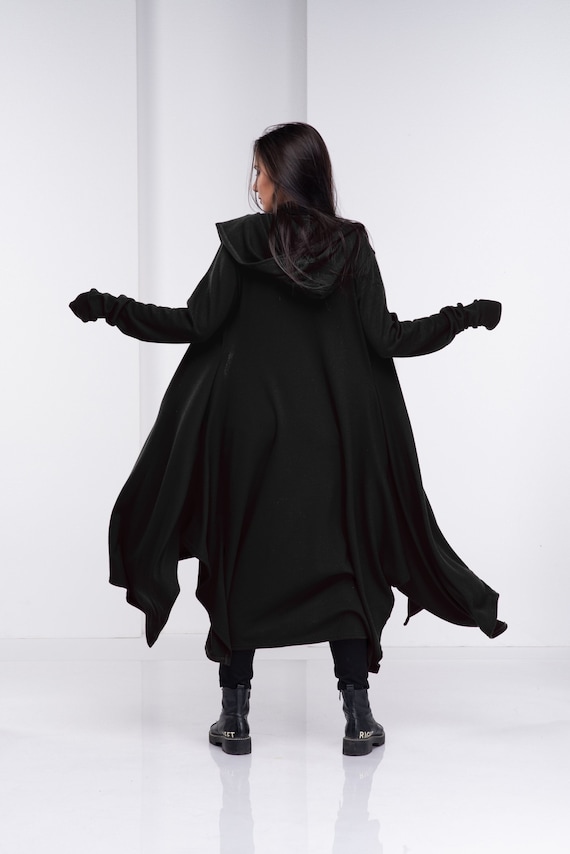 witch cloak