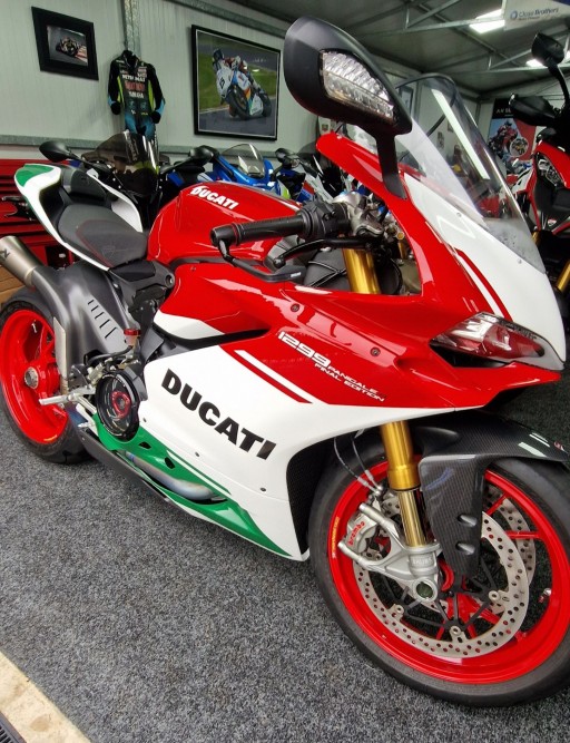 a h superbikes