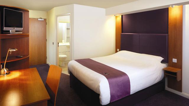 premier inn london dagenham hotel