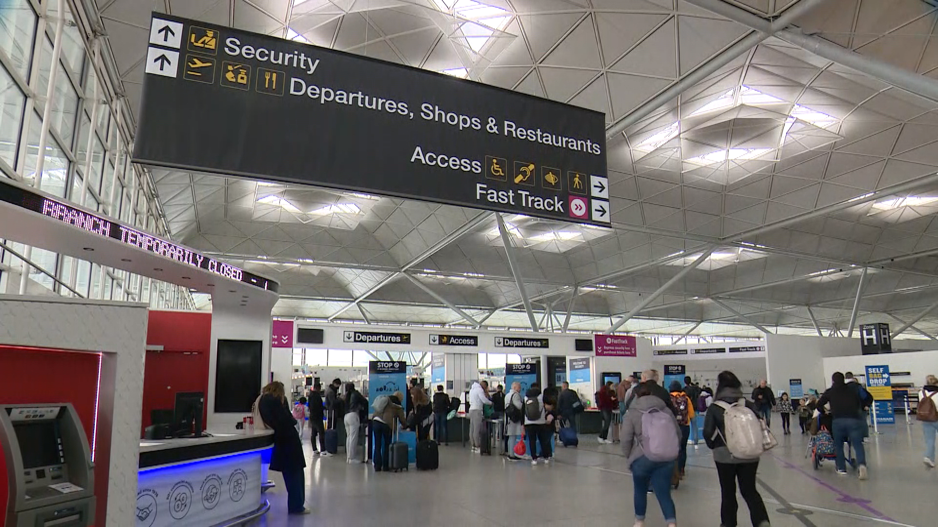 fast track at stansted