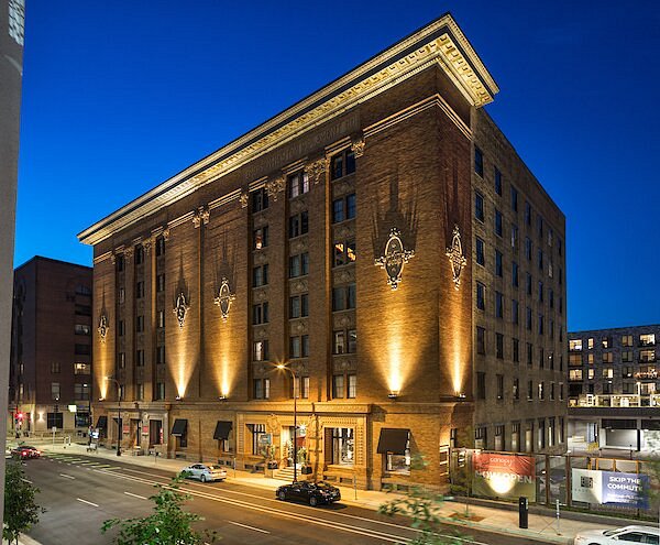 downtown minneapolis hotels