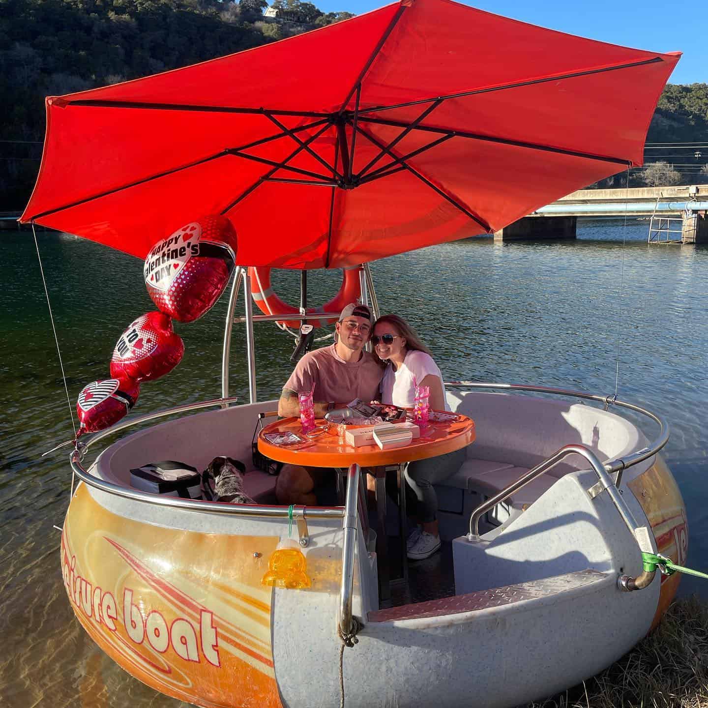 donut boat rentals austin