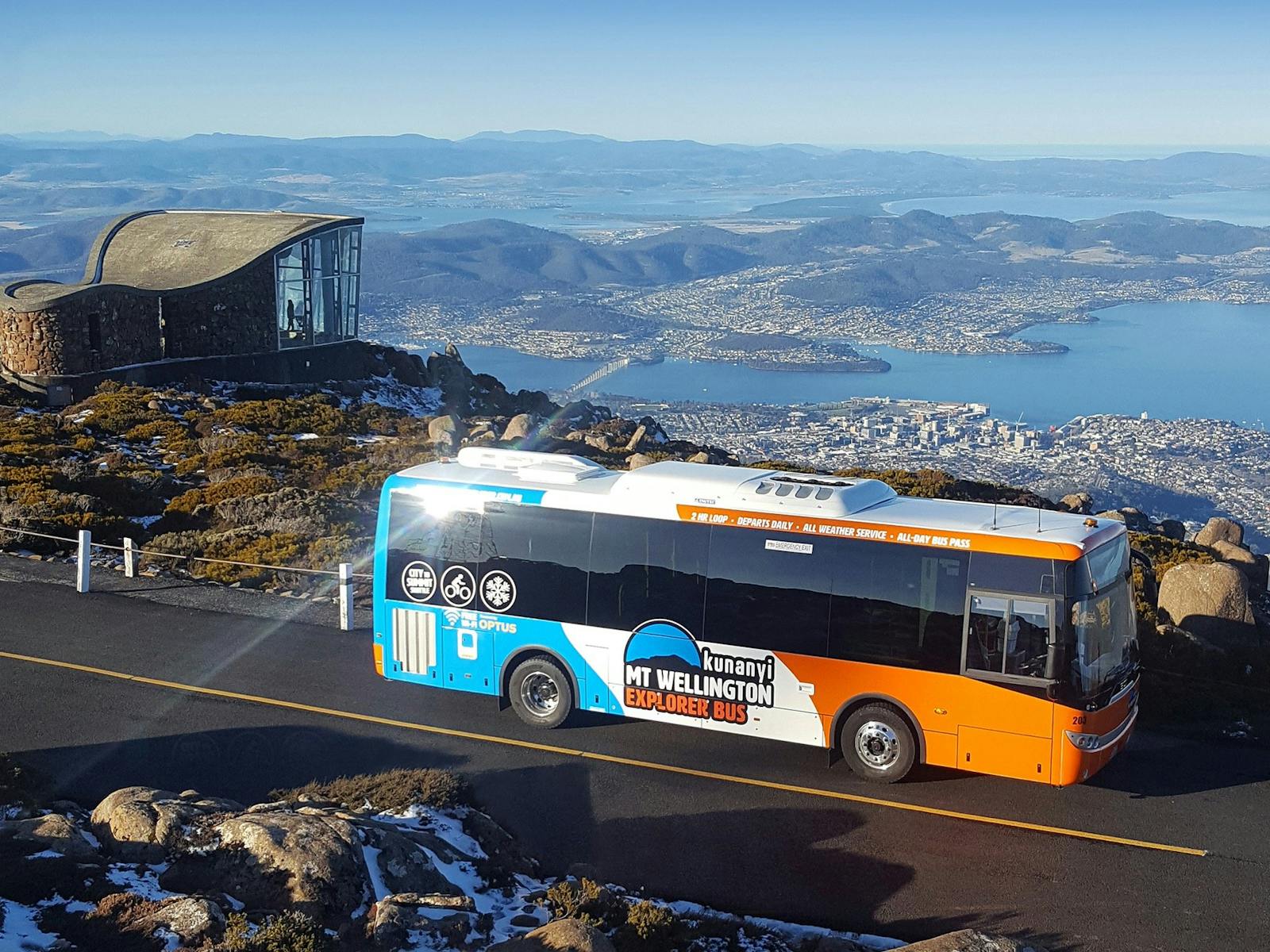 mount wellington explorer bus