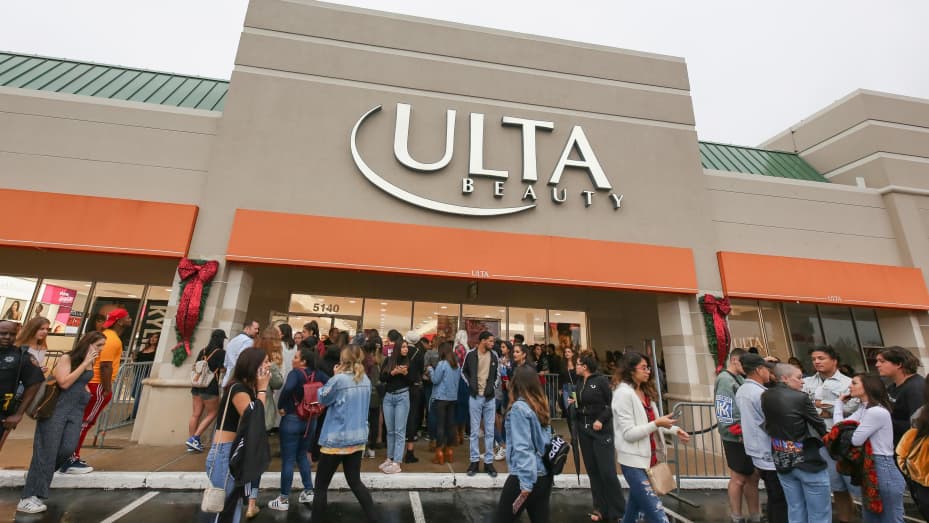 ulta hours