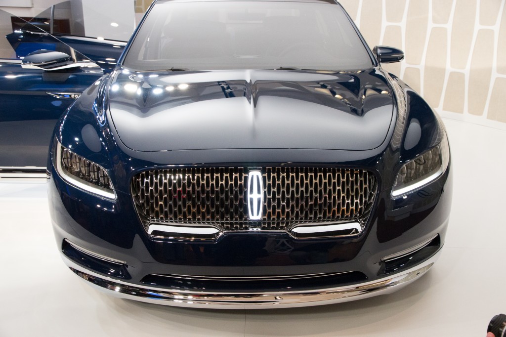 2015 lincoln continental price