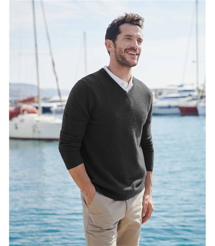 mens black v neck jumpers