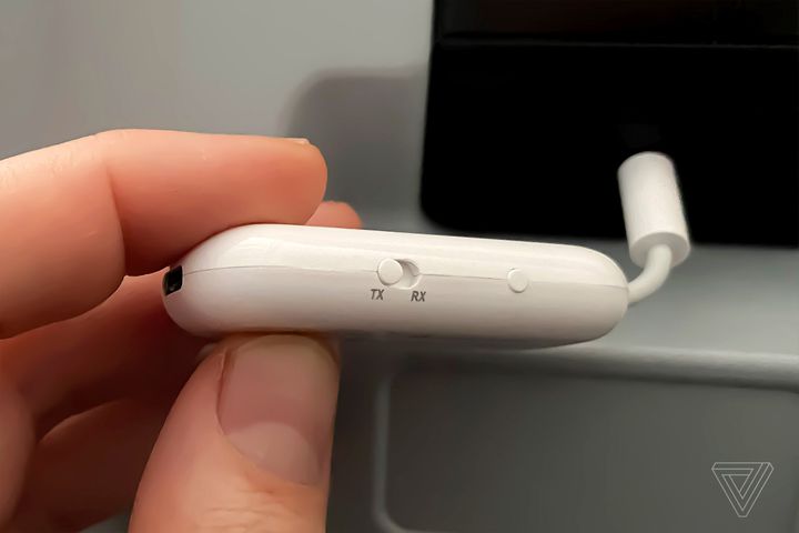 airpods airplane adapter