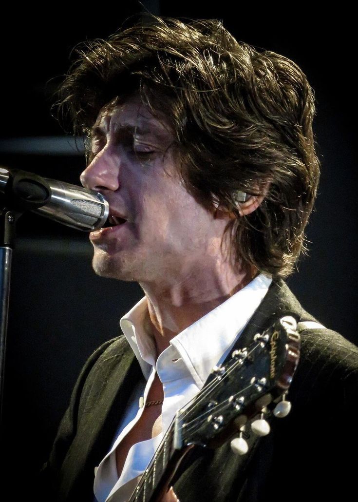 alex turner hair 2023