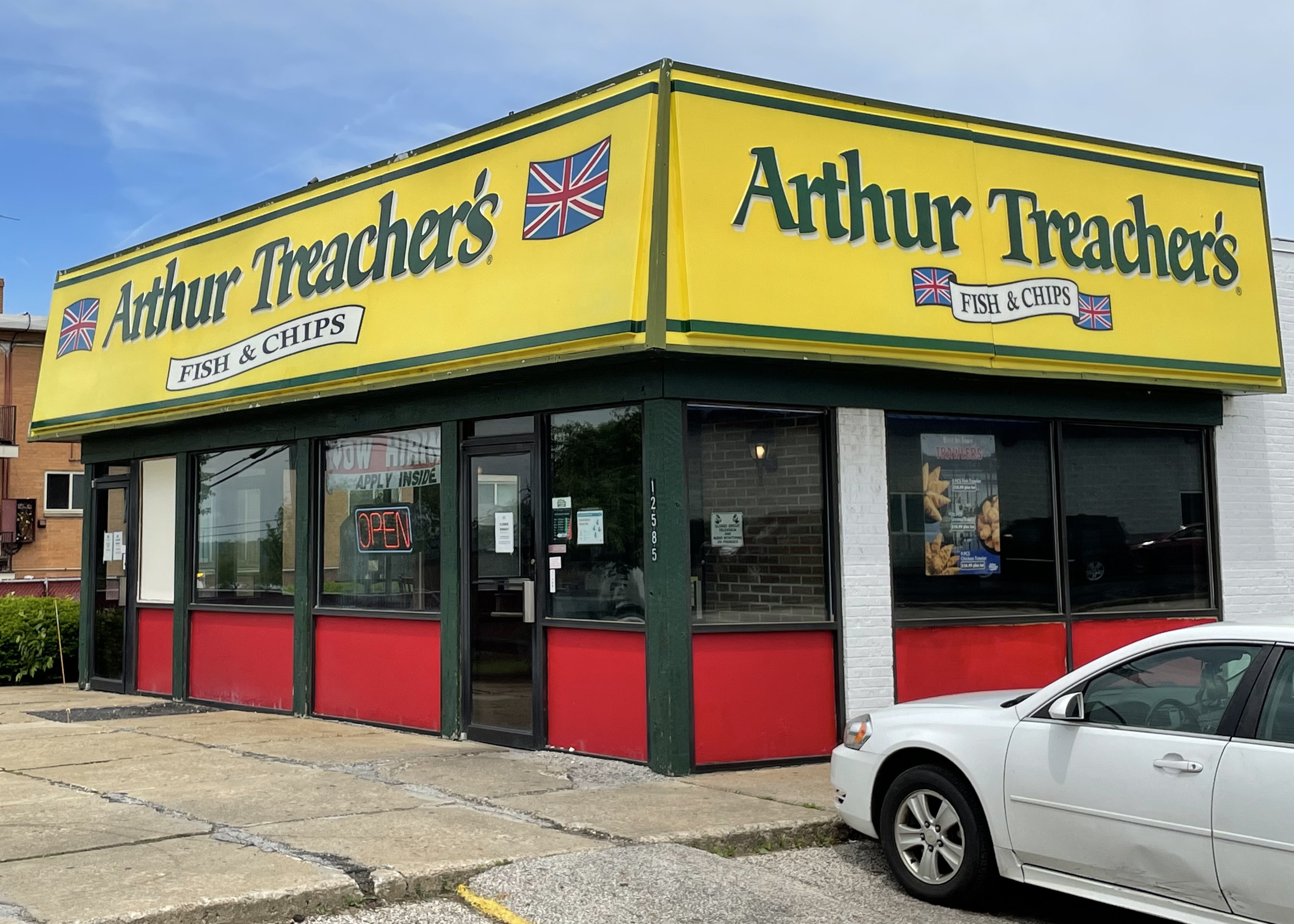 arthur treachers