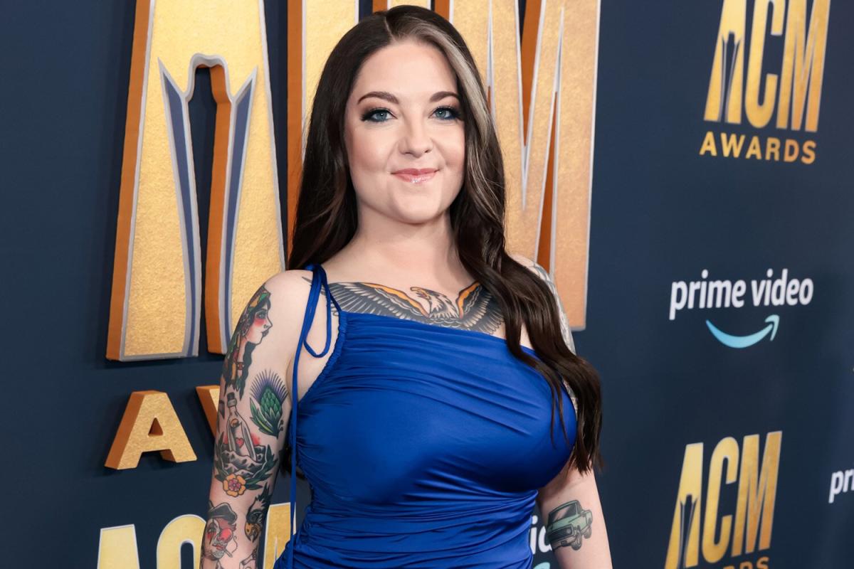 ashley mcbryde net worth 2022