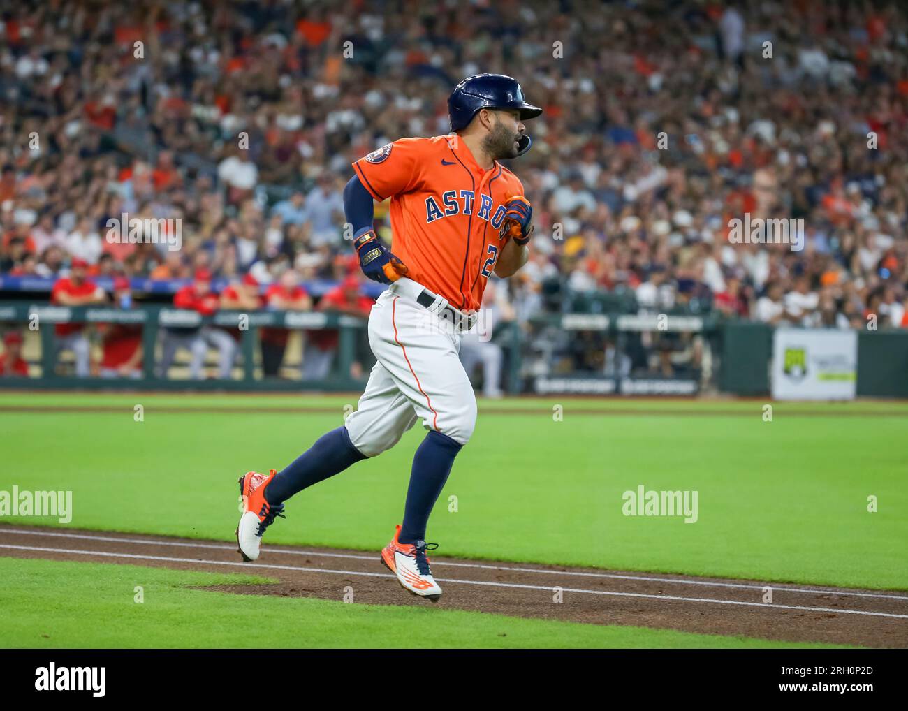 astros game august 11