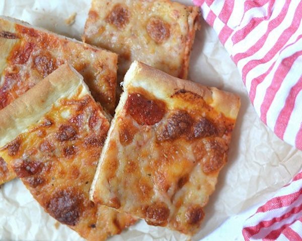 thin and crispy dominos