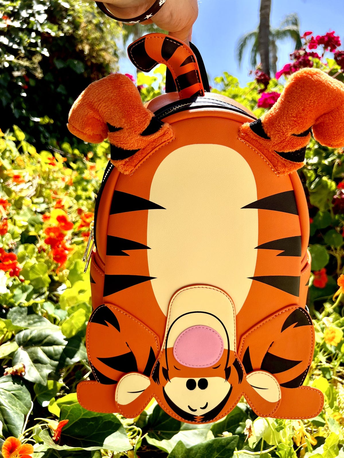 tigger loungefly