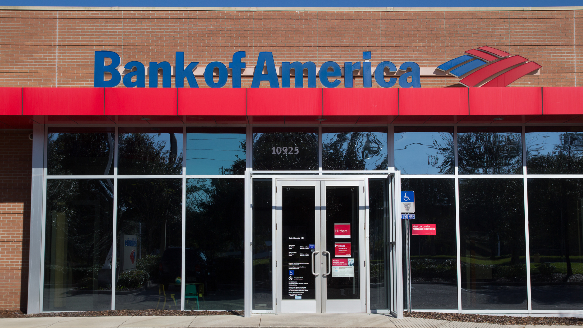 bank of america open tomorrow