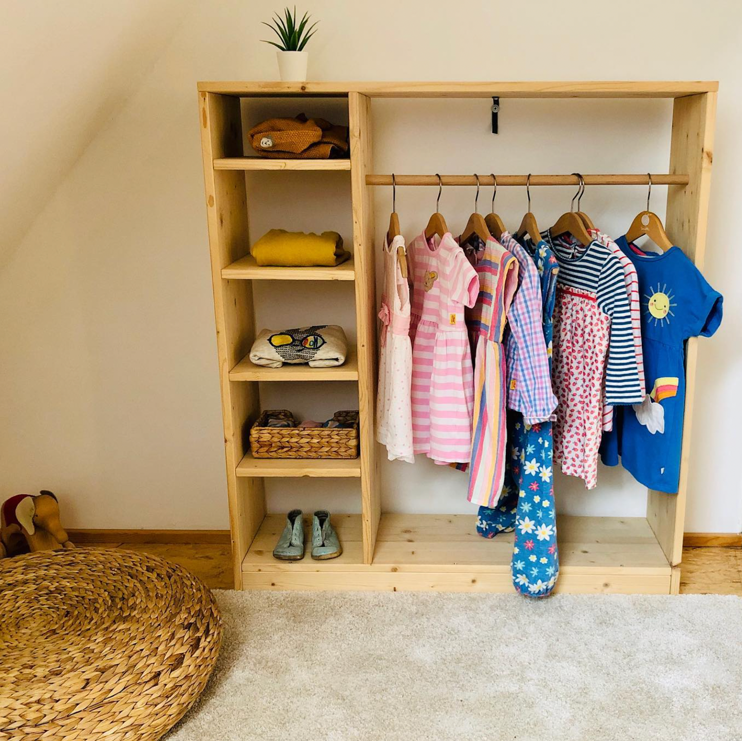 montessori wardrobe