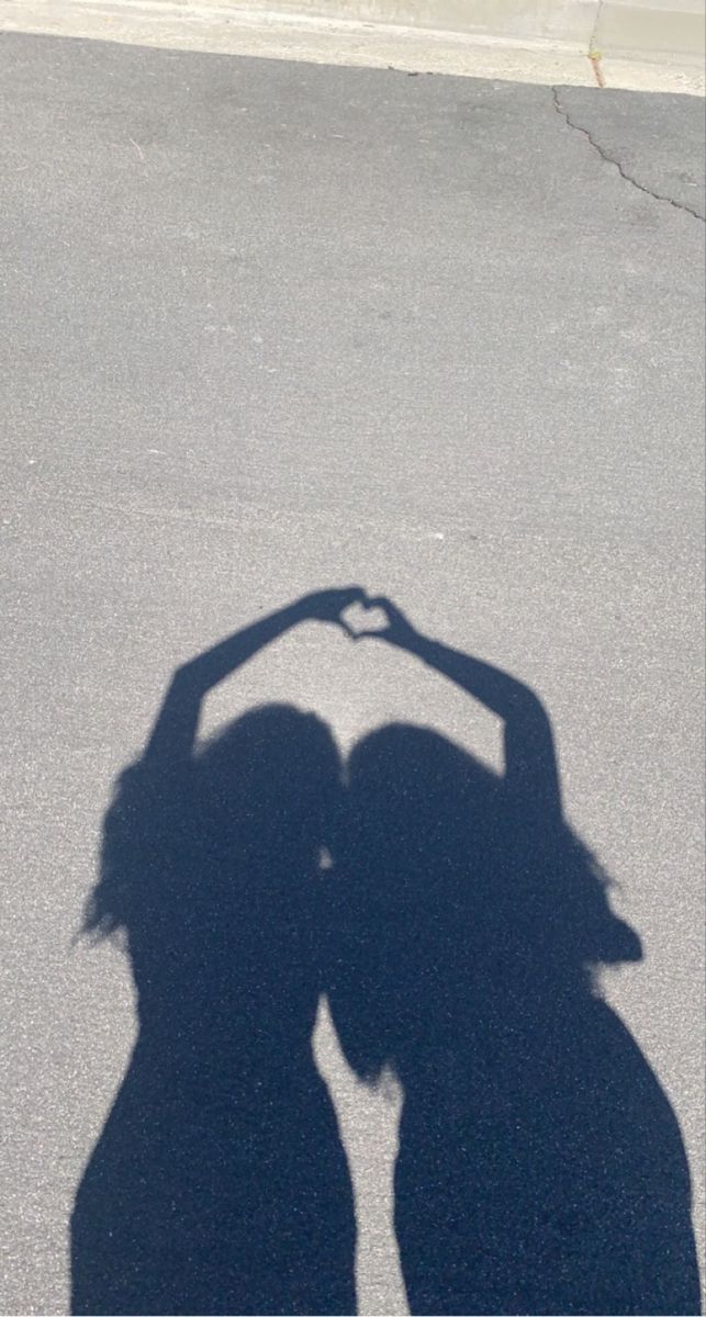 best friends shadow pics