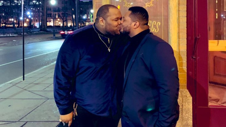 black men kissing