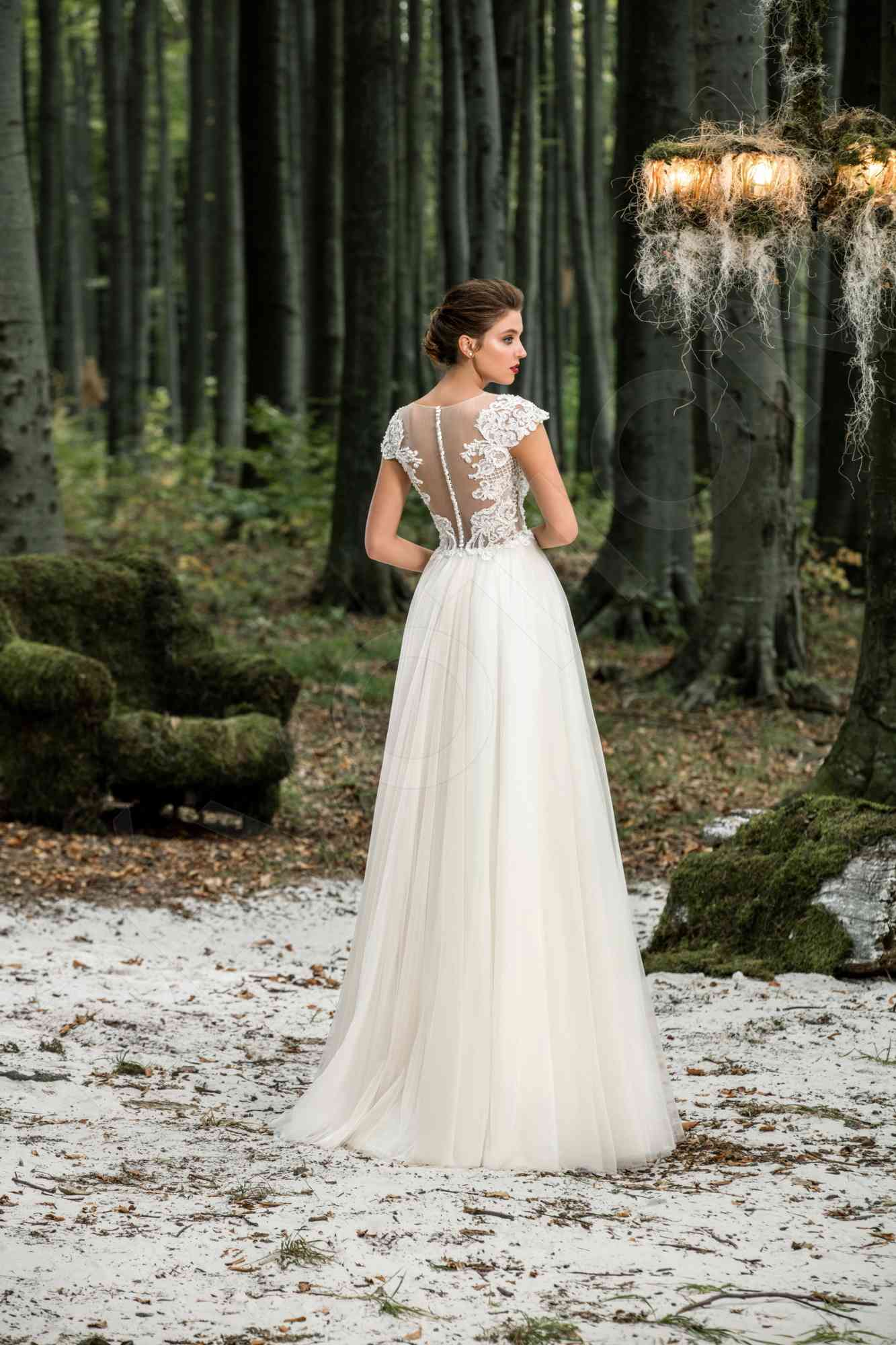 boat neckline wedding dress