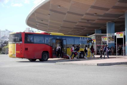 bus cala salada