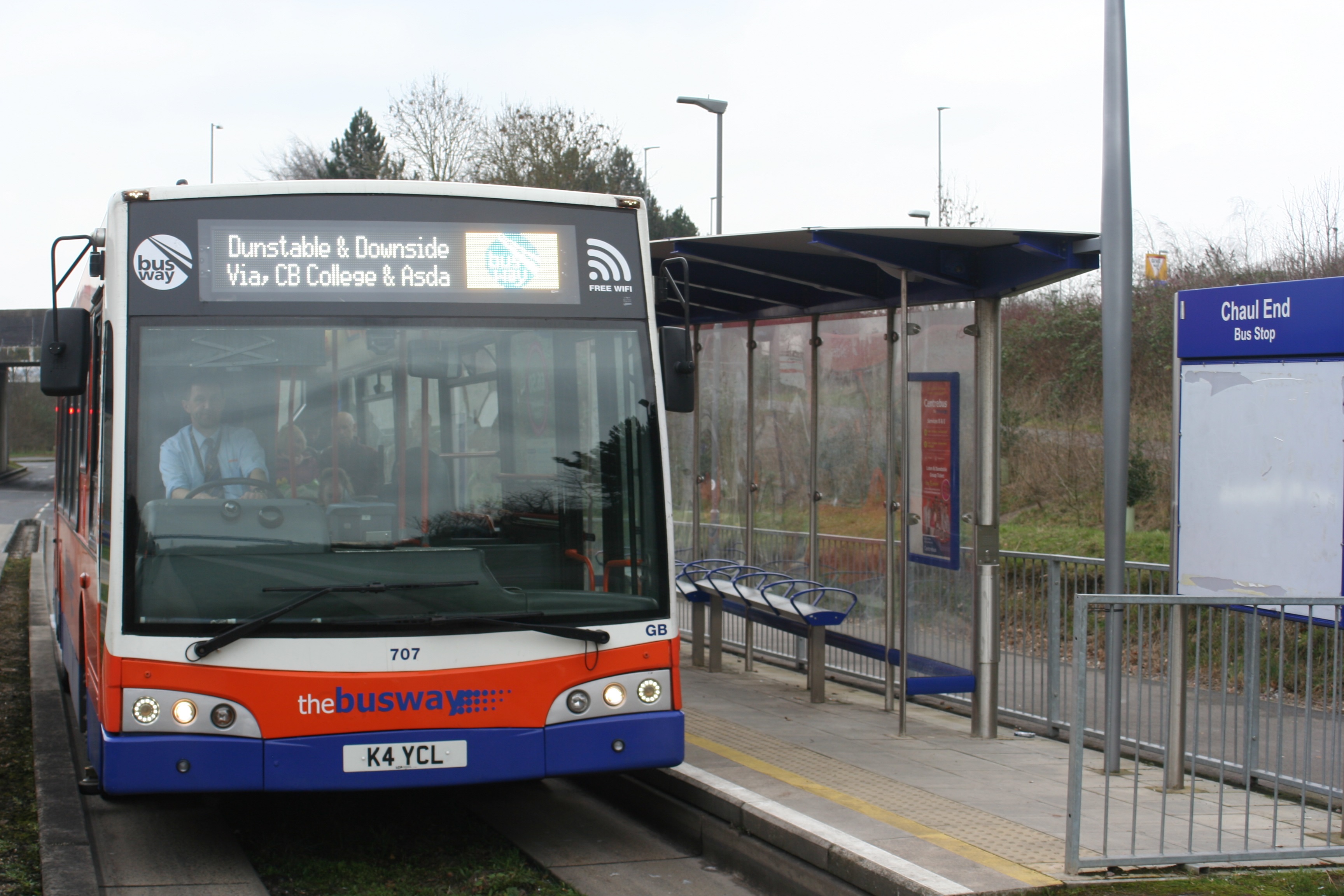 bus to luton town centre