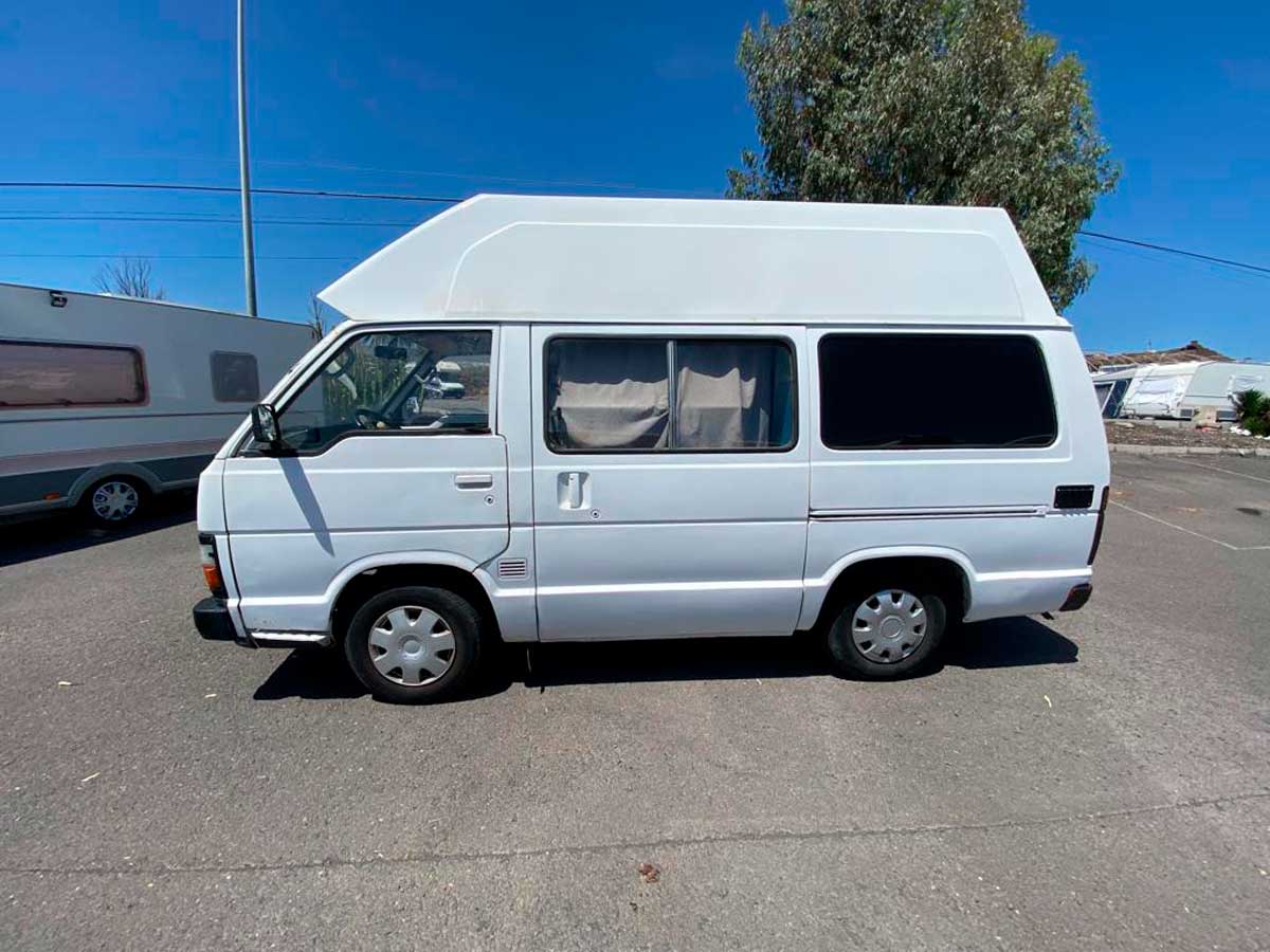 toyota hiace camper van