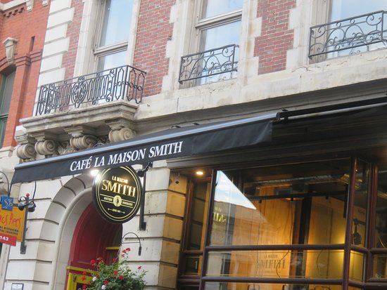 cafe la maison smith