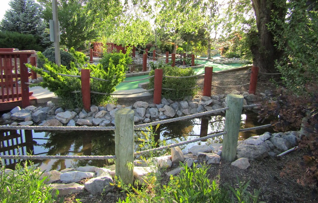 cascade mini golf orem