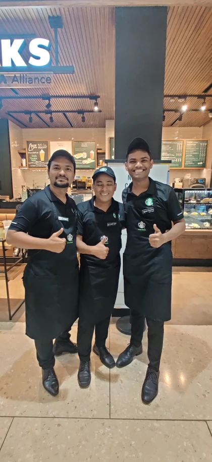 starbucks store manager salary