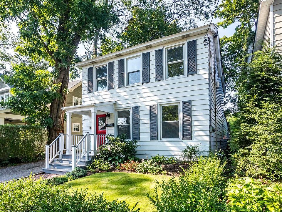 zillow rhinebeck