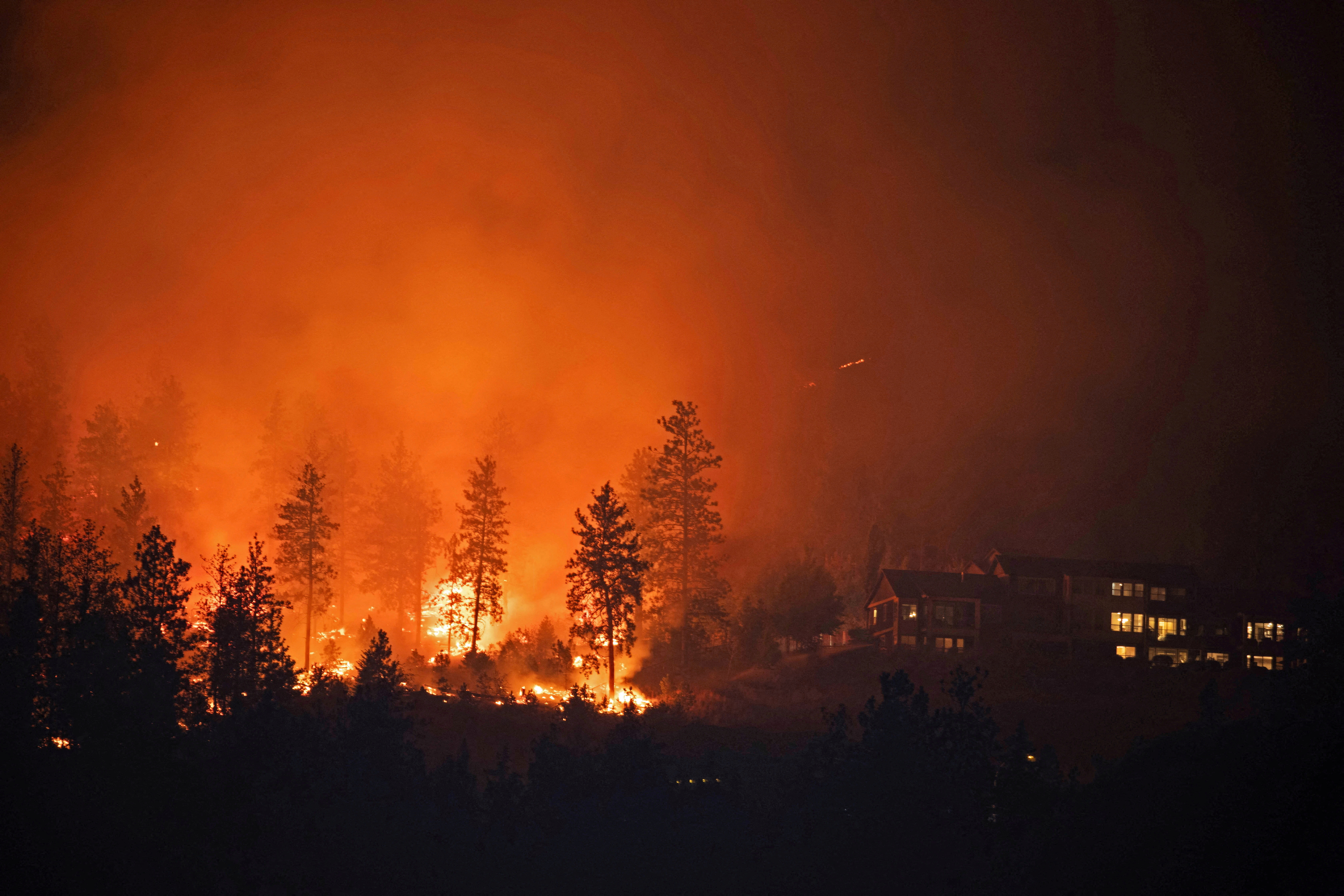 central british columbia wildfires
