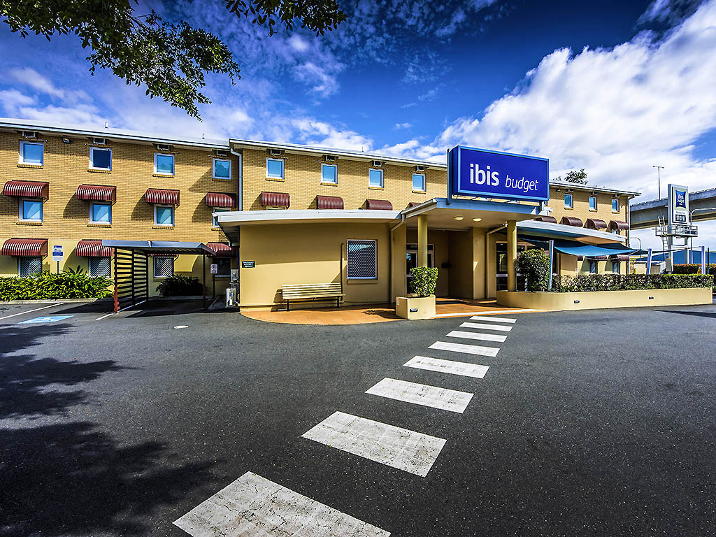 cheap hotel brisbane airport