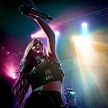 chrissy costanza wikipedia