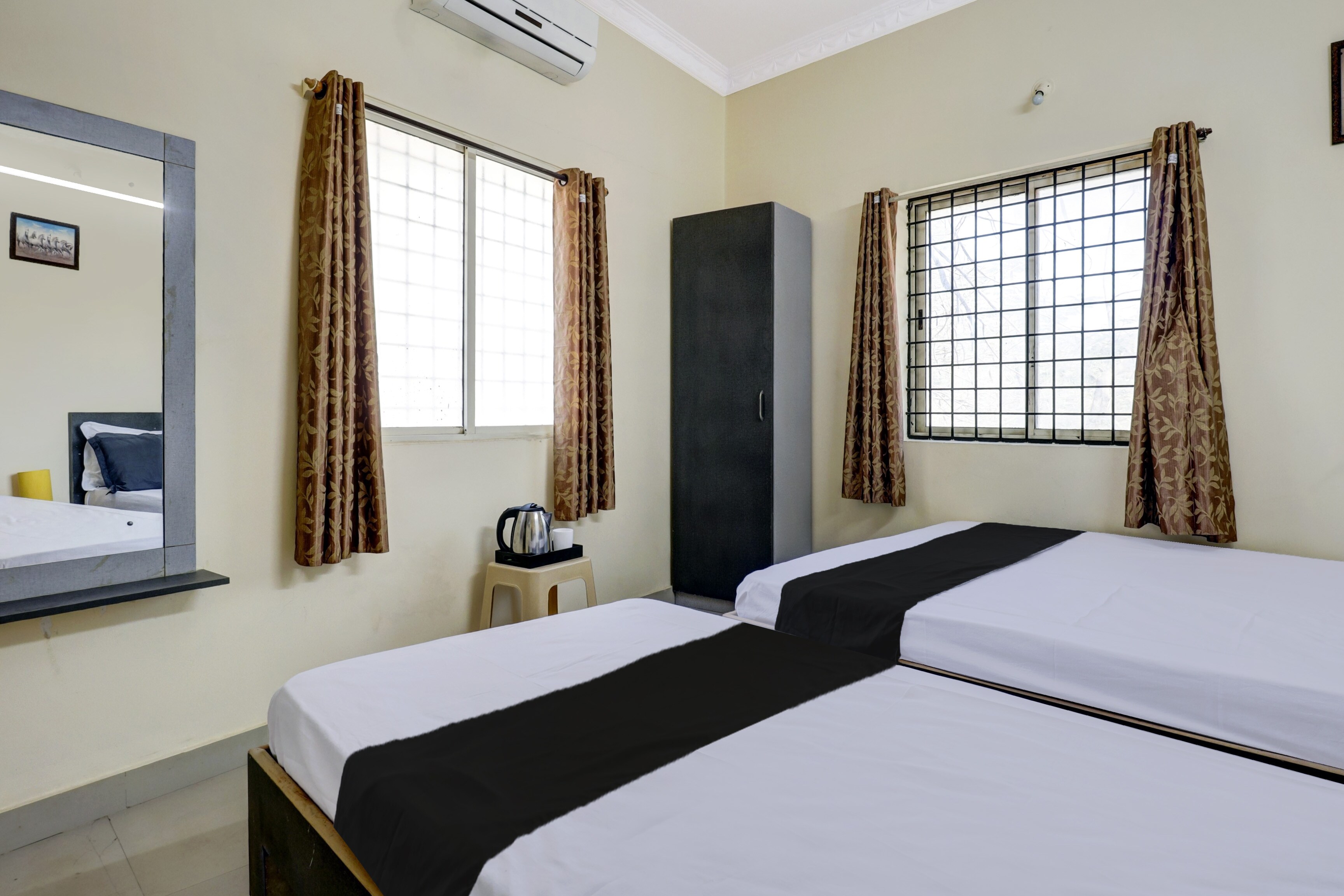 couple friendly hotels in bangalore