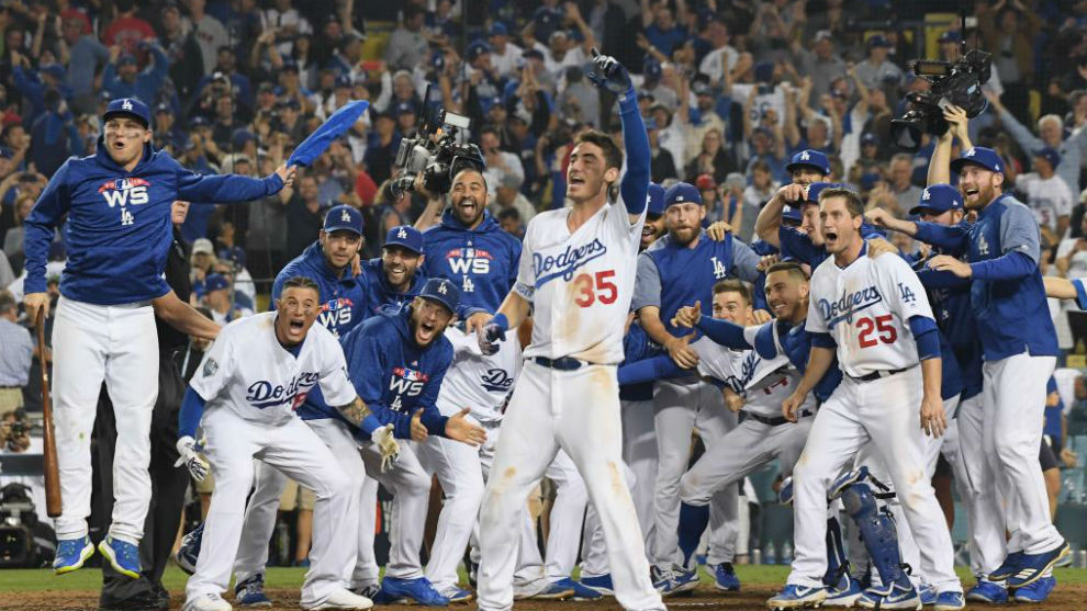 cómo va el partido de los dodgers