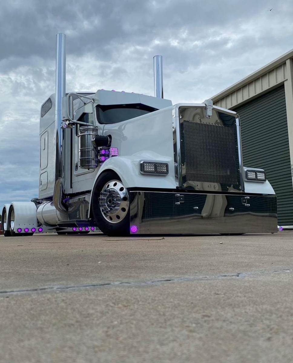 custom kenworth w900l