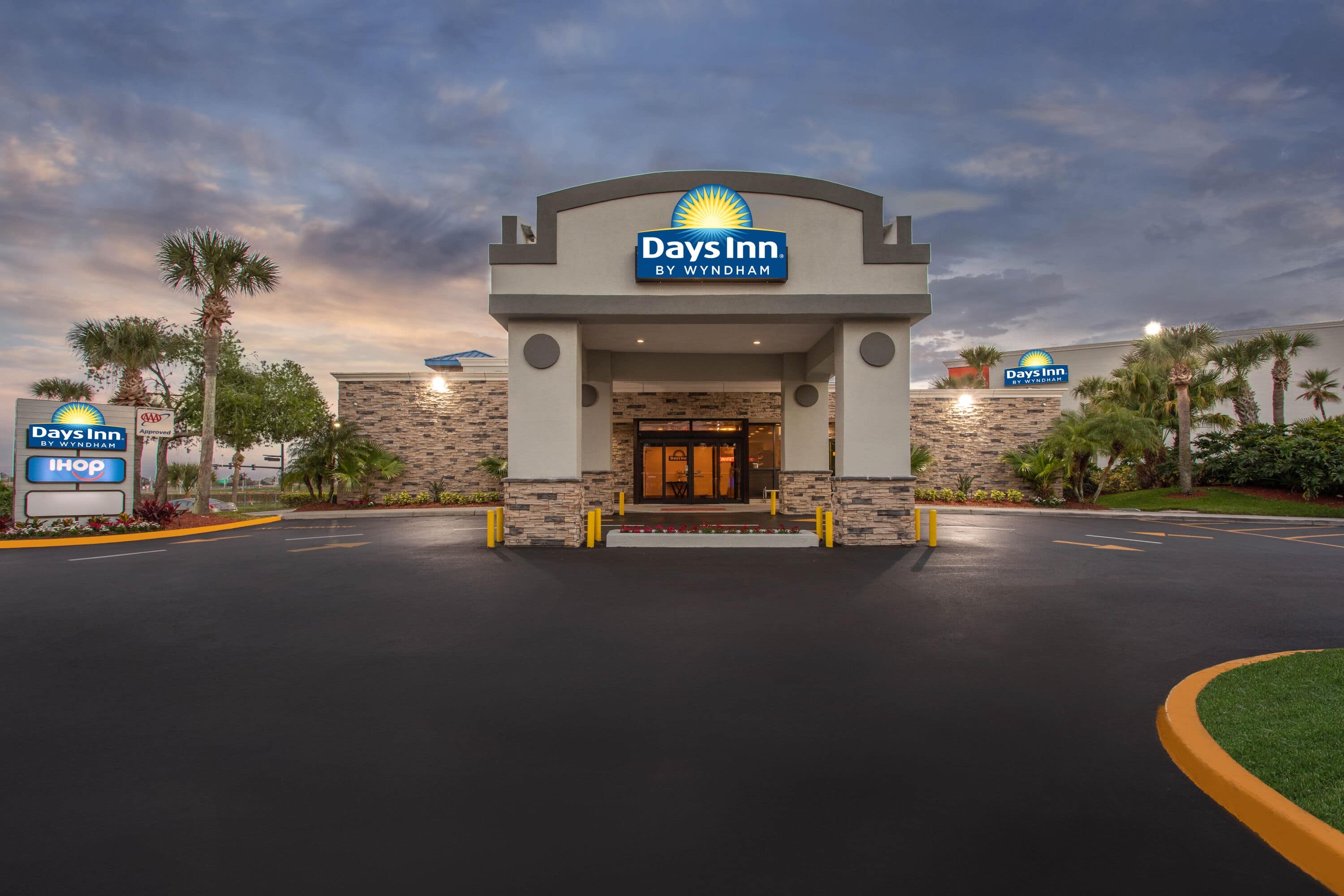 days inn hotel near me