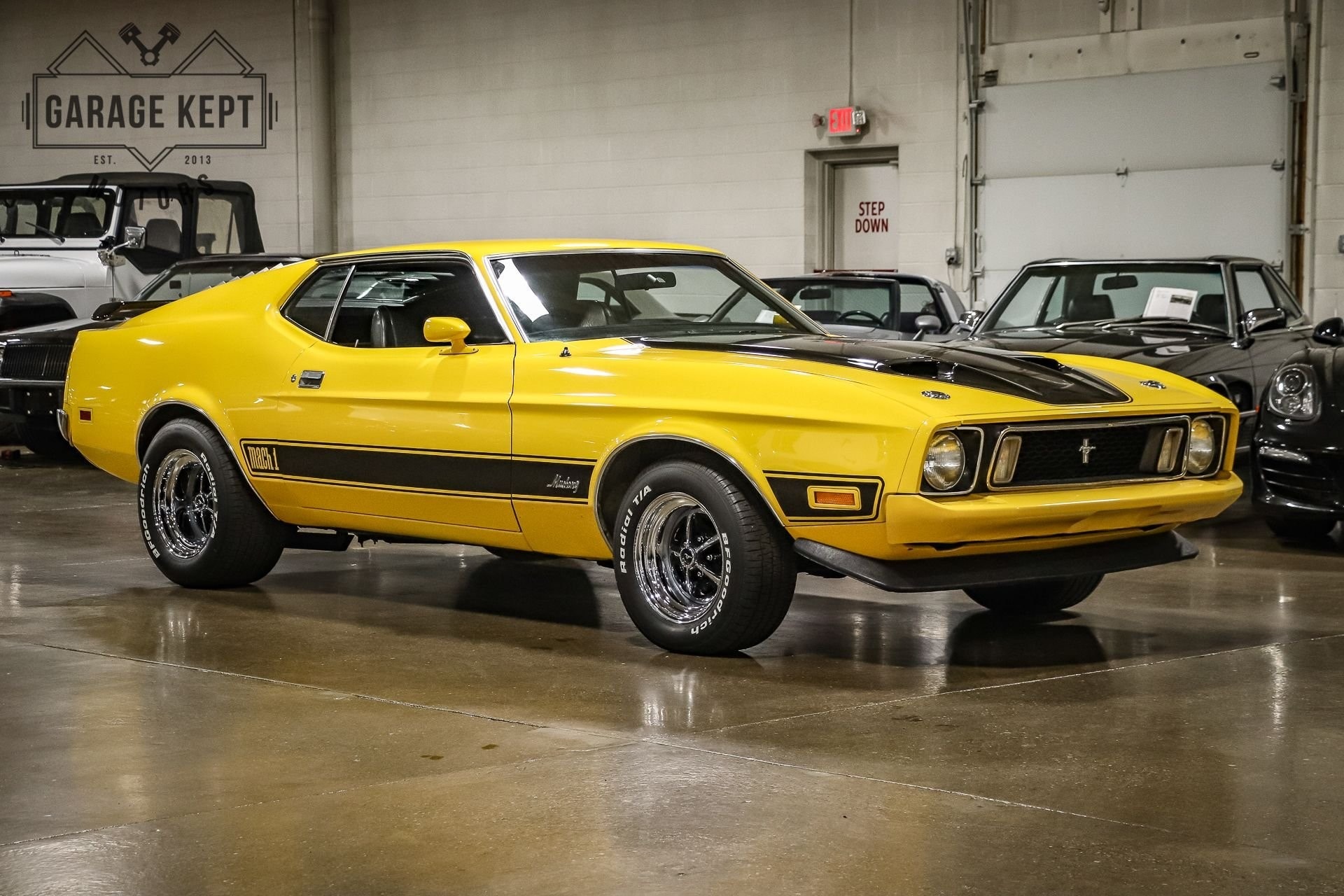 ford mustang 73 mach one