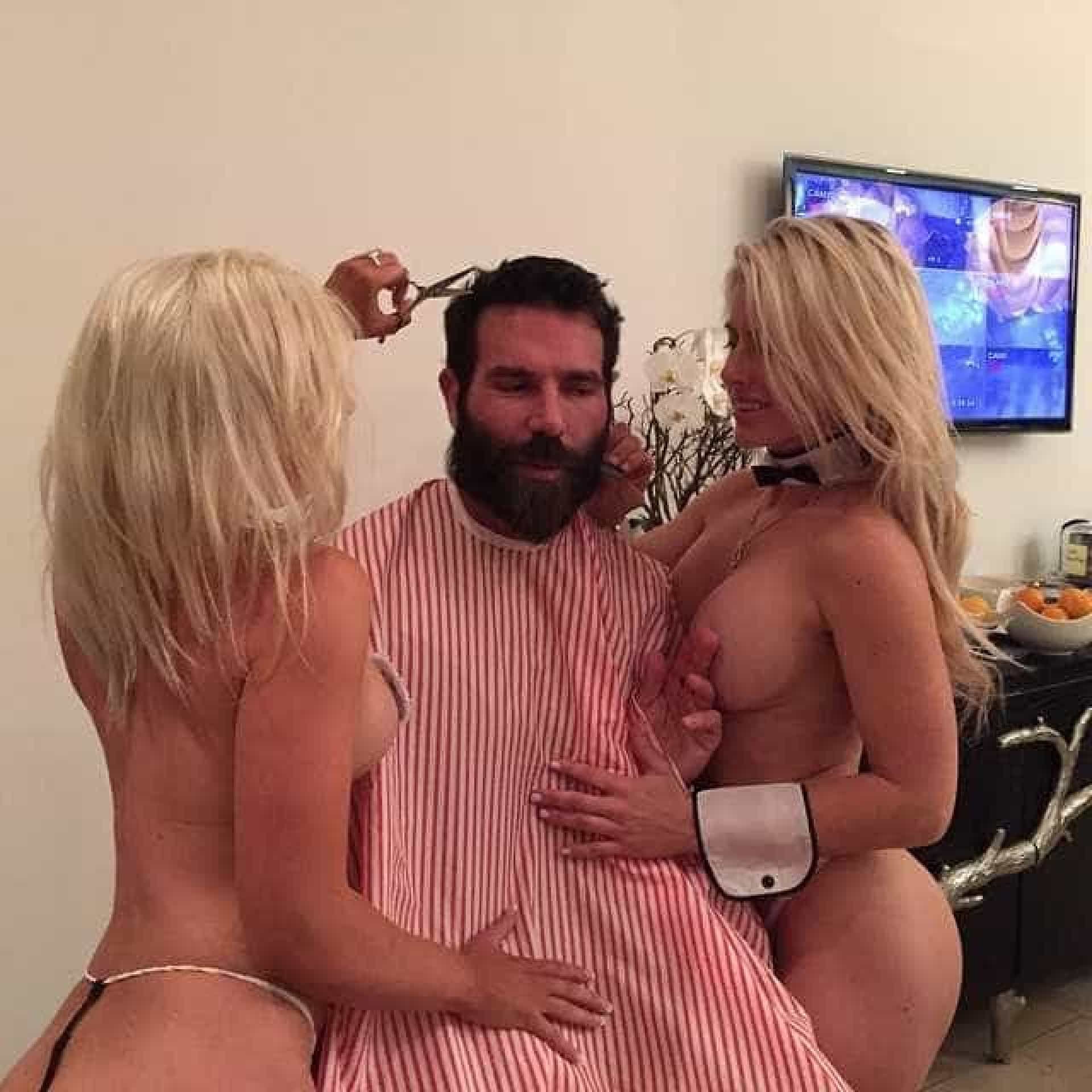 dan bilzerian nude model