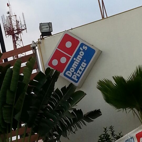 dominos manzanillo