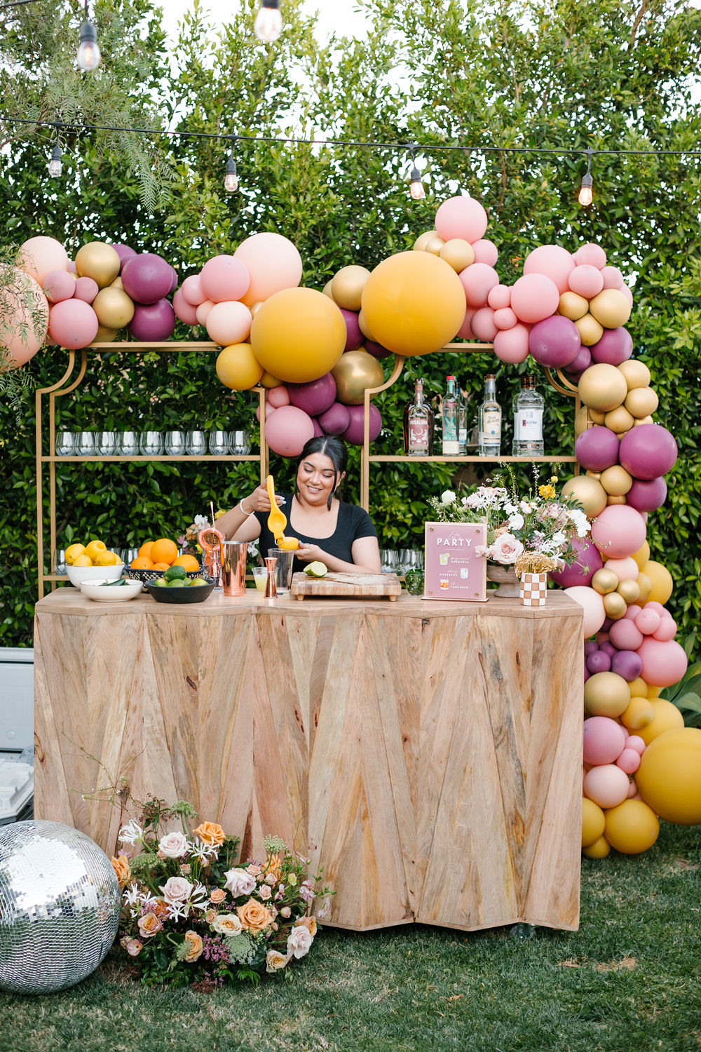 decorating for a 40th birthday party