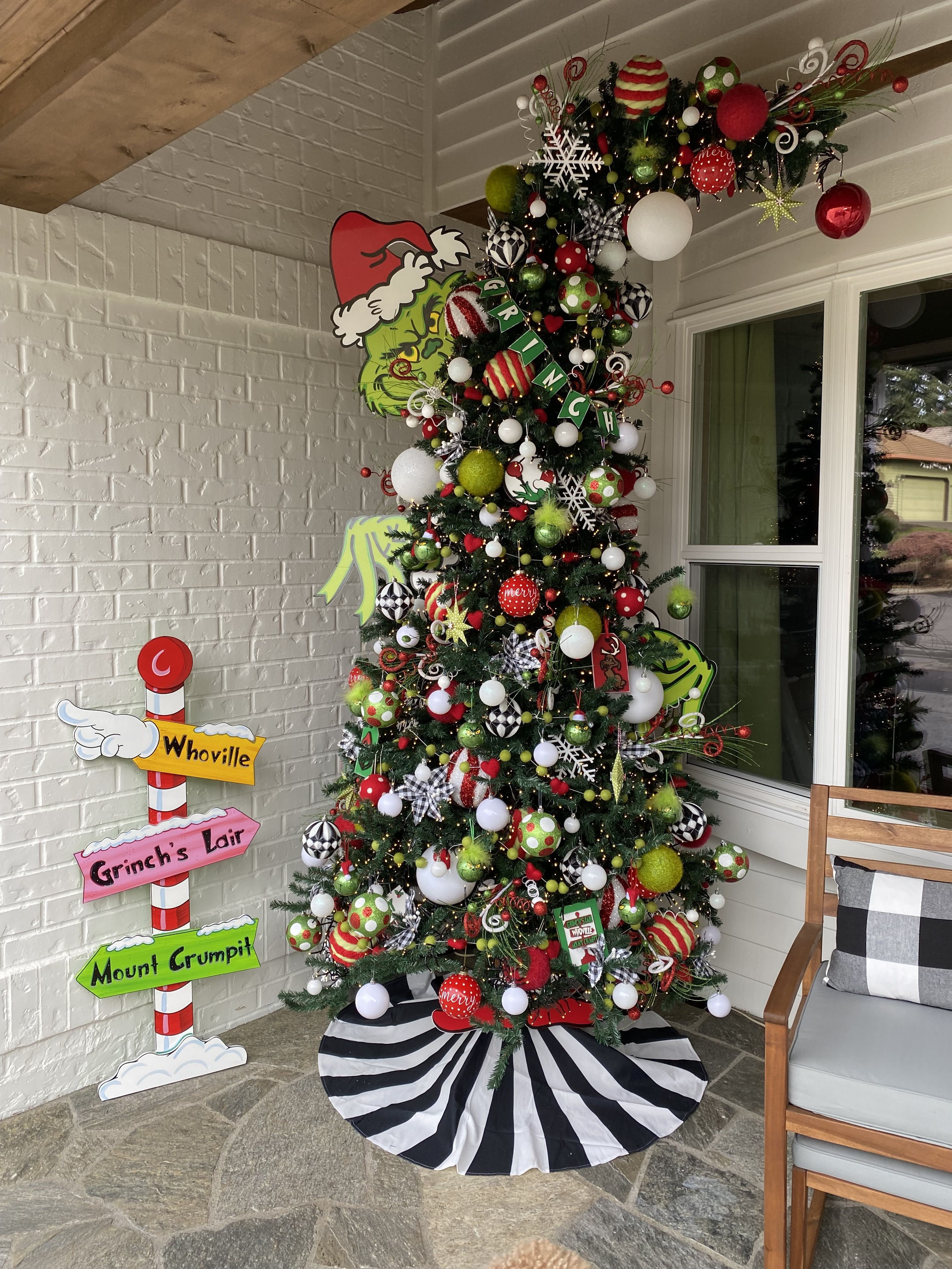 grinch tree decorations