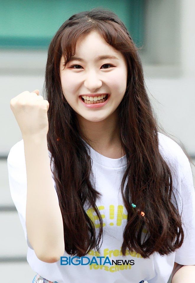 lee chaeyeon produce 48