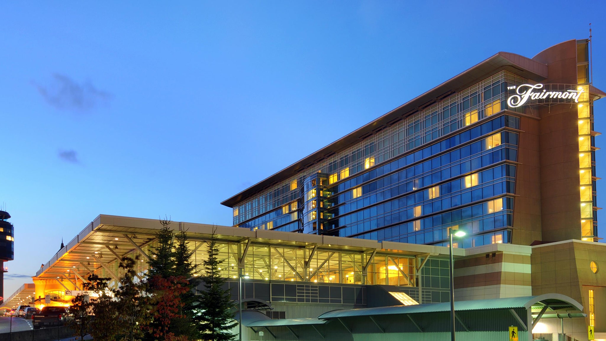 hotels near vancouver airport