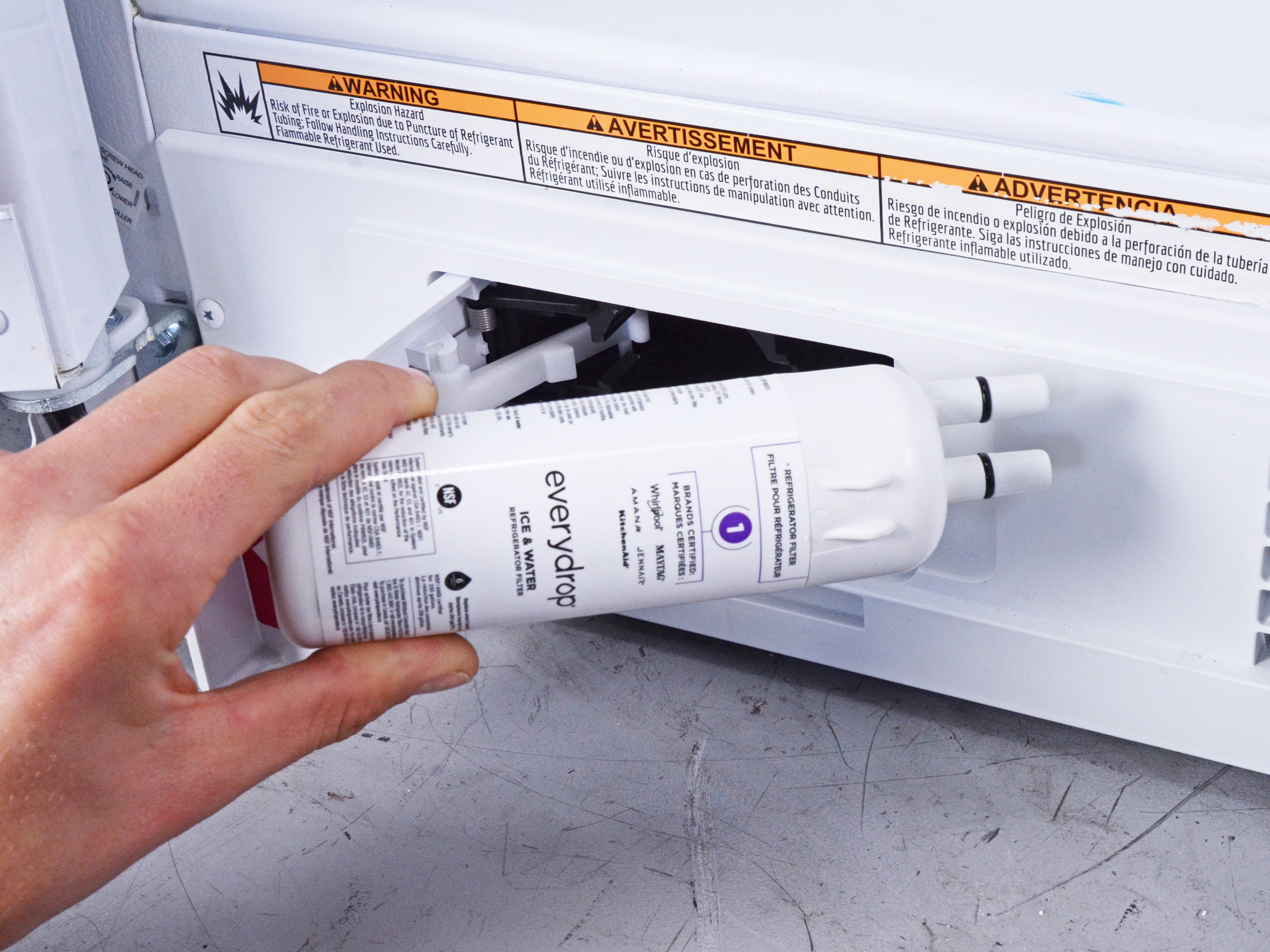 how to replace whirlpool refrigerator filter