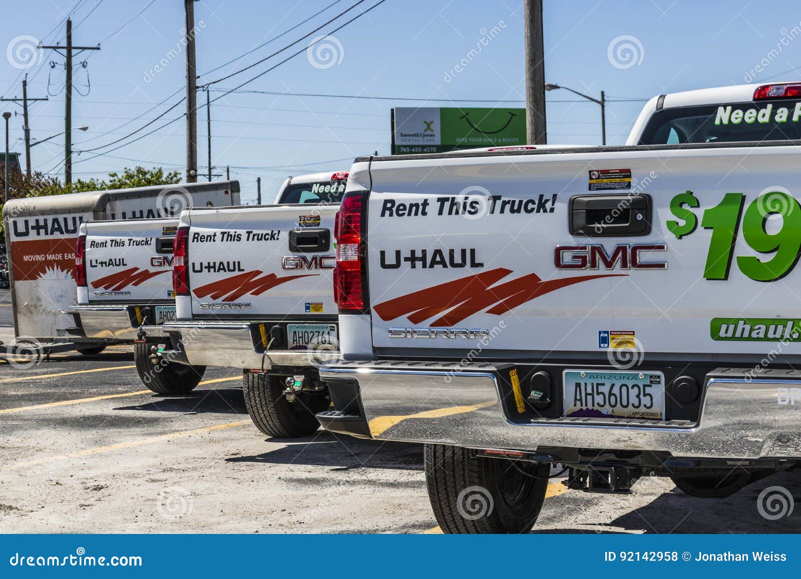 u haul vehicle rental