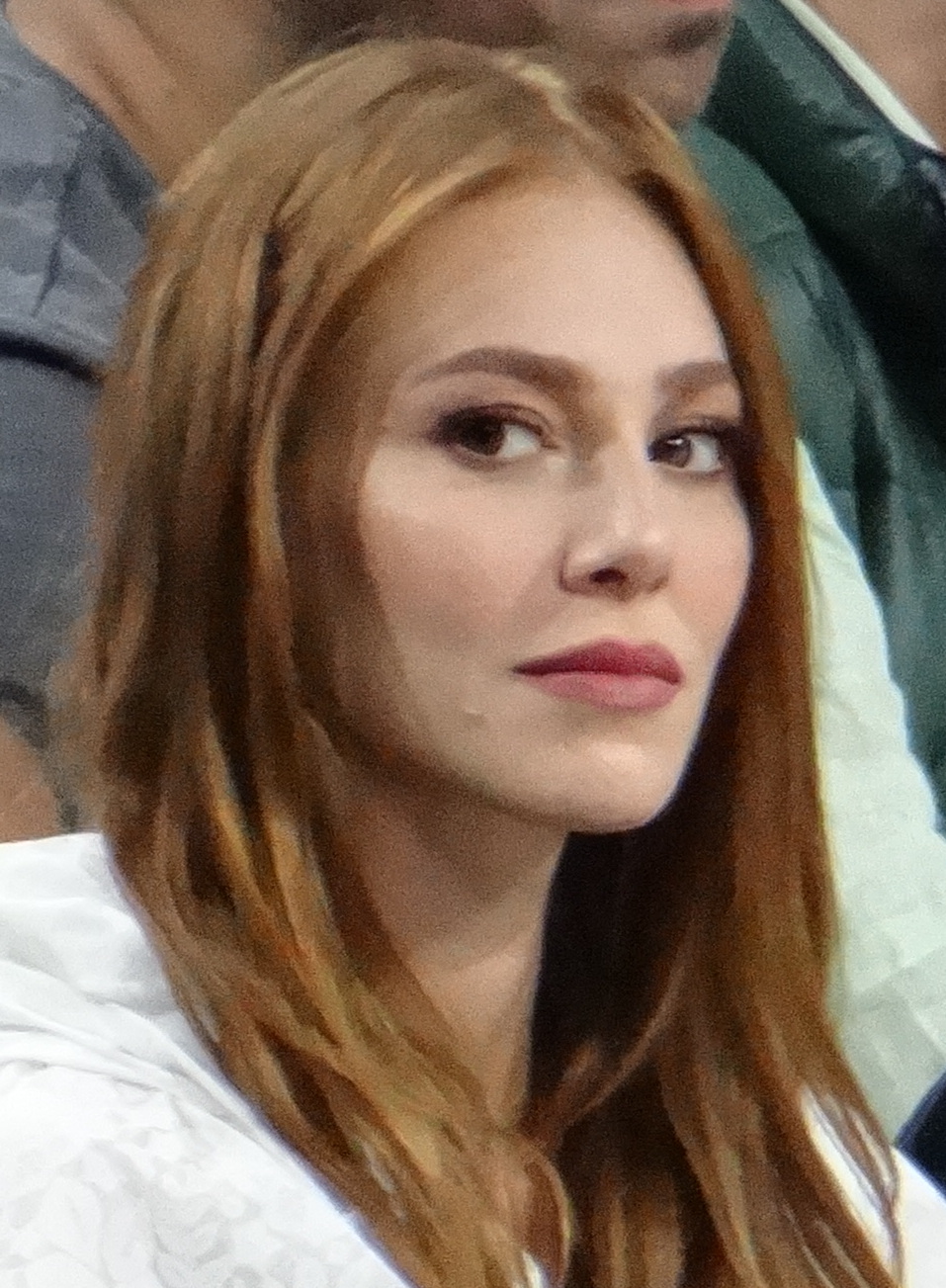 elcin sangu