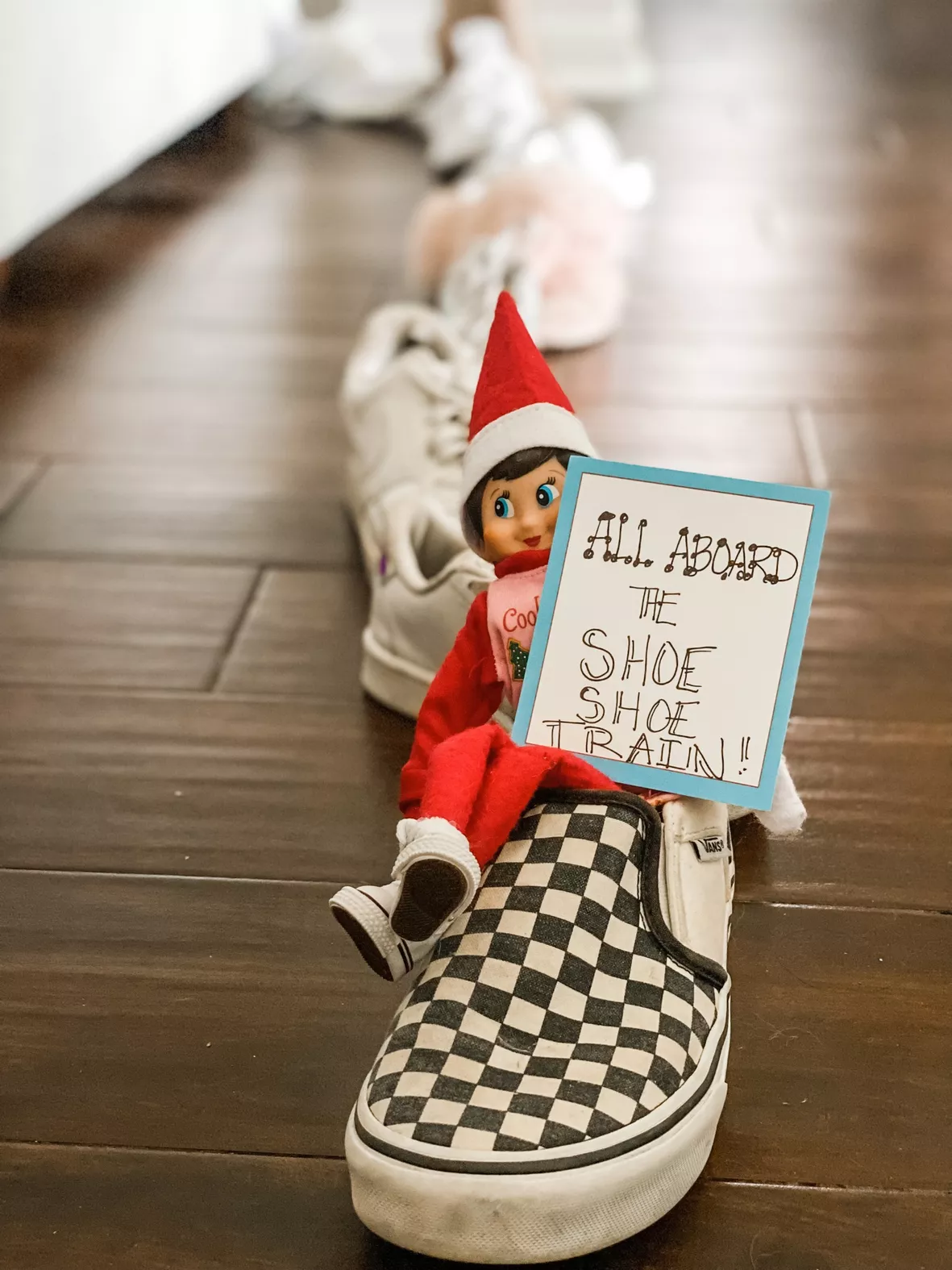 elf on the shelf shoe shoe train