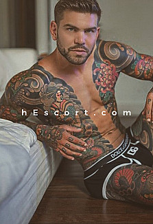 escort hombre barcelona