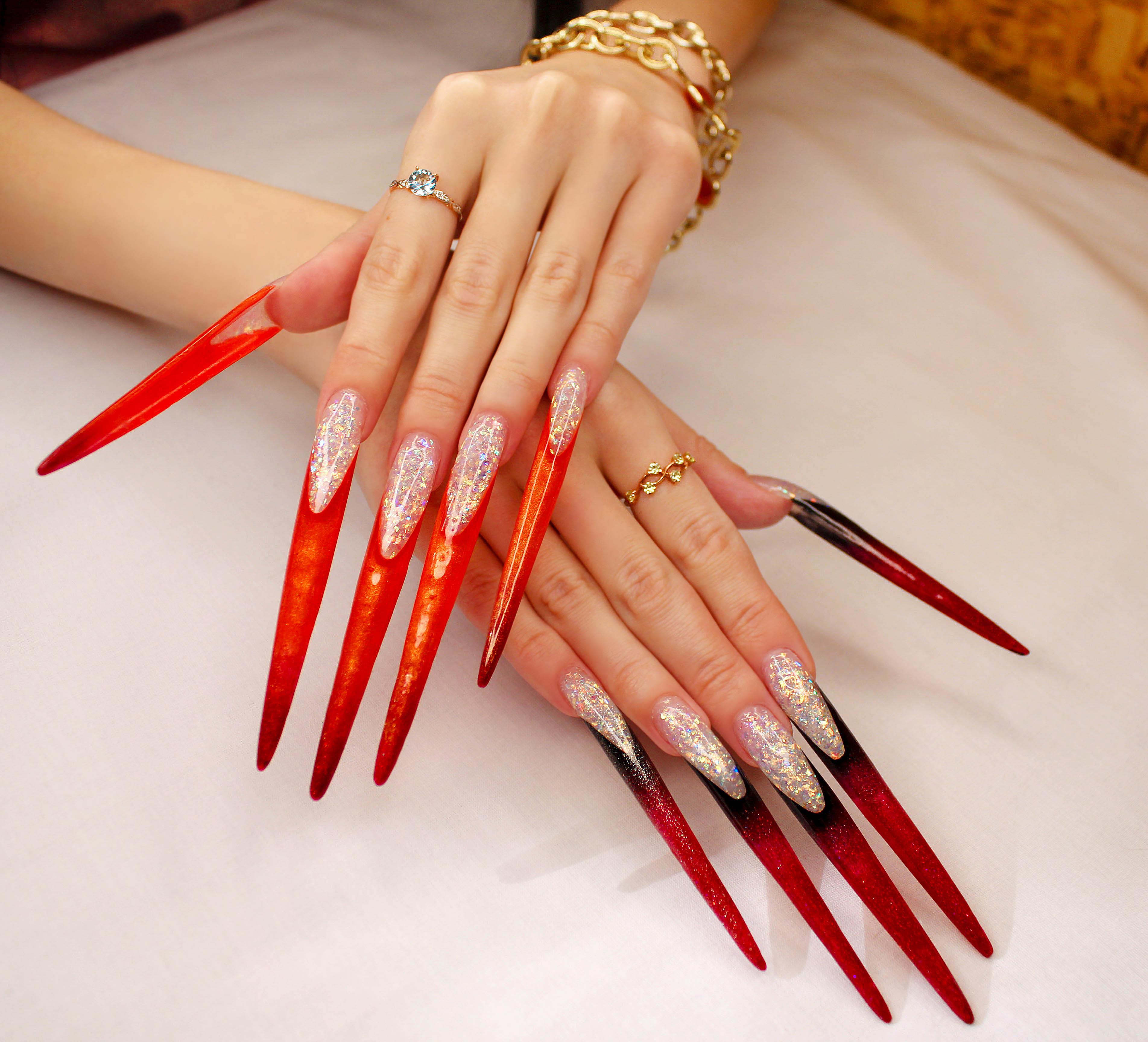 extreme long nails