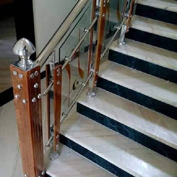 ss wooden railing